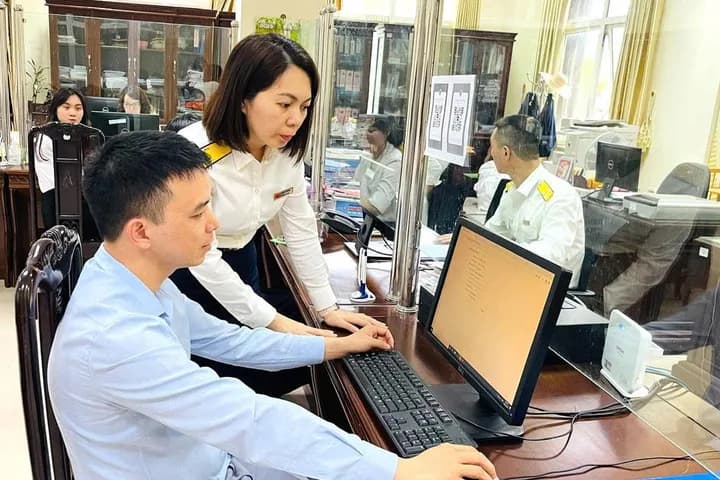 Nhận diện hành vi chậm nộp/không nộp thông báo doanh thu thực tế phát sinh