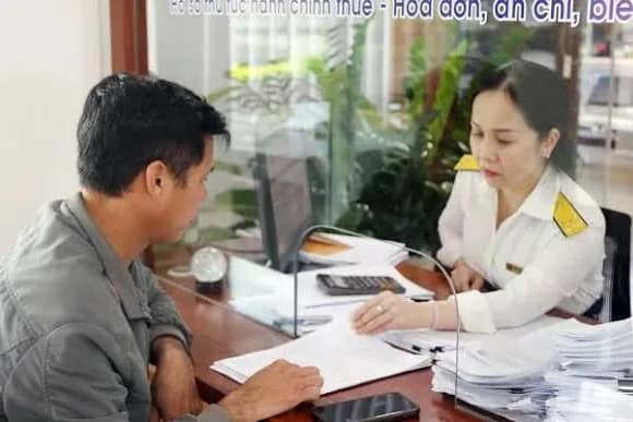Thông tin những điểm lưu ý về thuế và hóa đơn điện tử trong thương mại điện tử và bán hàng đa kênh
